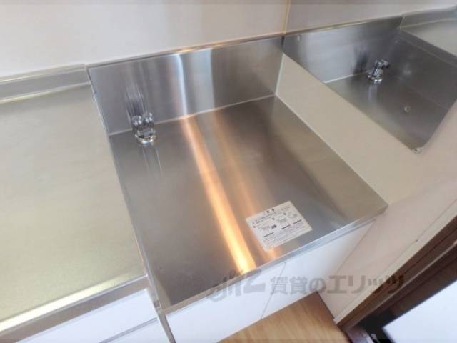 キッチン　コンロ置場