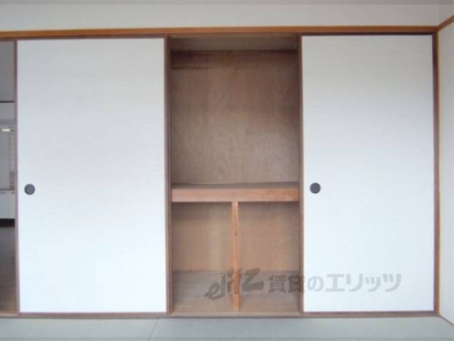 収納　和室収納