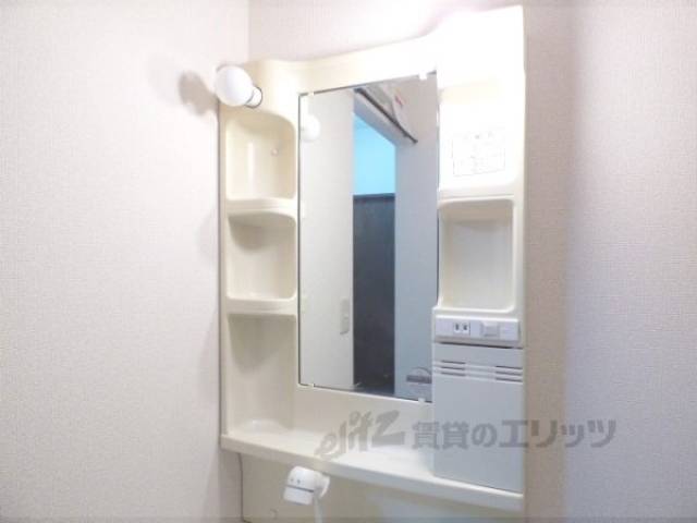 洗面所　洗面鏡