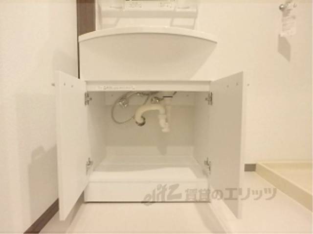 洗面所　収納