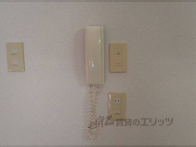 インターホーン