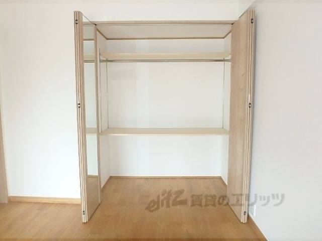 洋室　クローゼット