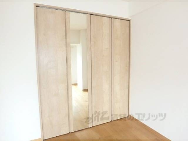 洋室　クローゼット