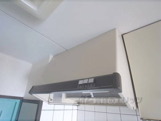 キッチン　換気扇