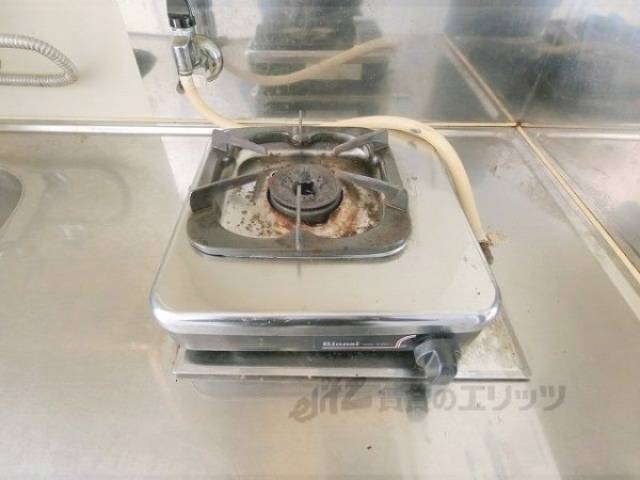 キッチン　コンロ