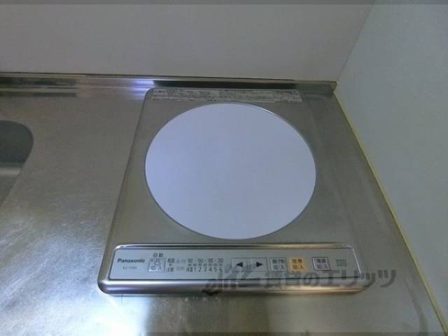 キッチン　コンロ