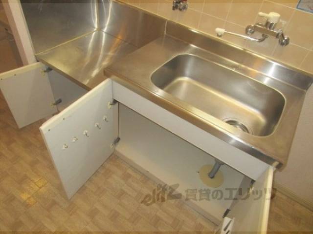 キッチン　収納