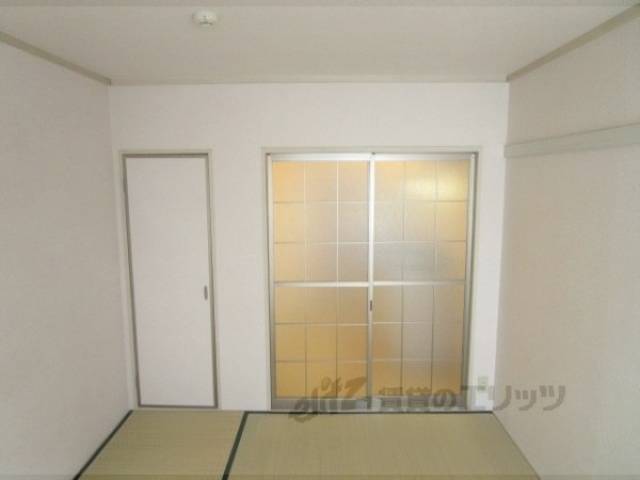 居室　下駄箱置き場