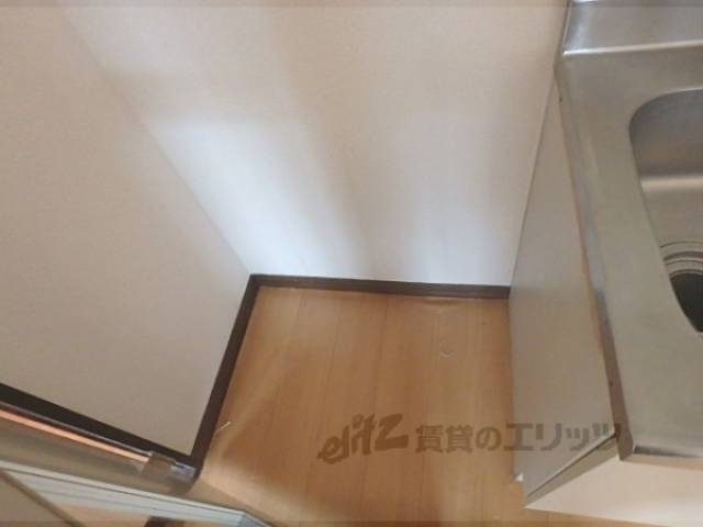 冷蔵庫置場