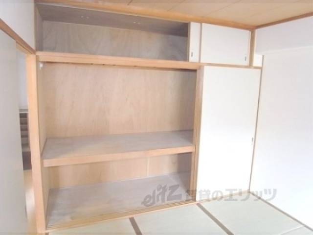 収納　４．５帖部分のお部屋