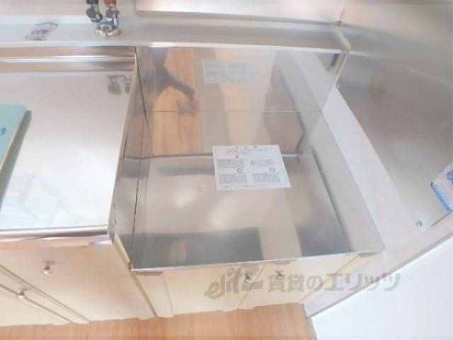 キッチン　コンロ置き場