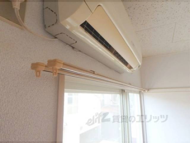 カーテンレール