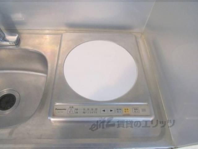 キッチン　コンロ