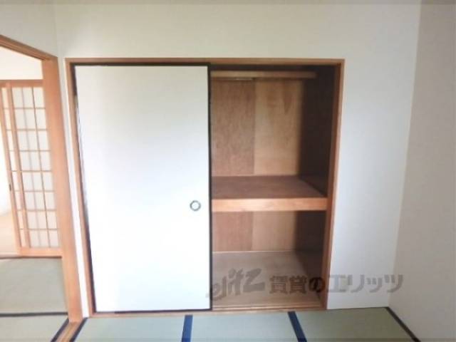 収納　4.5帖和室収納