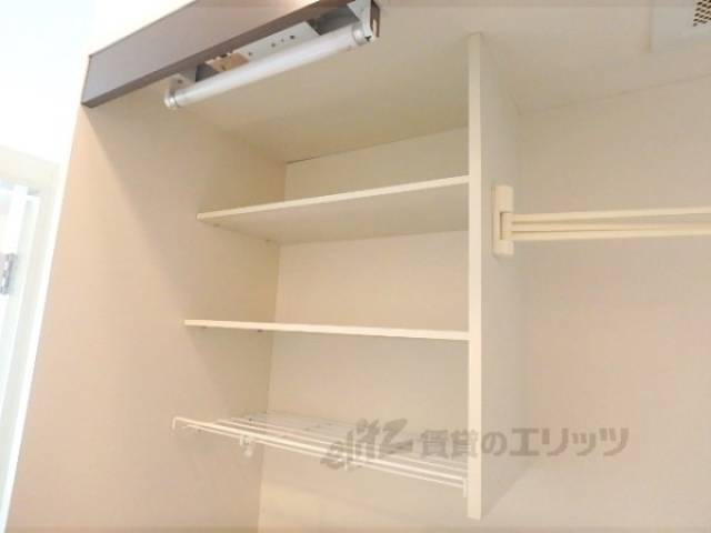 キッチン　収納