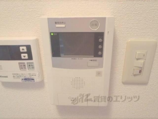 リビング　テレビモニター