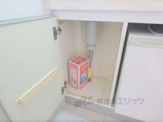キッチン　下部収納