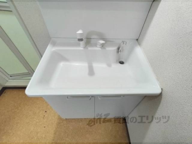 洗面所