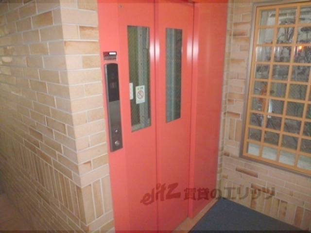 エレベーター　エレベーター