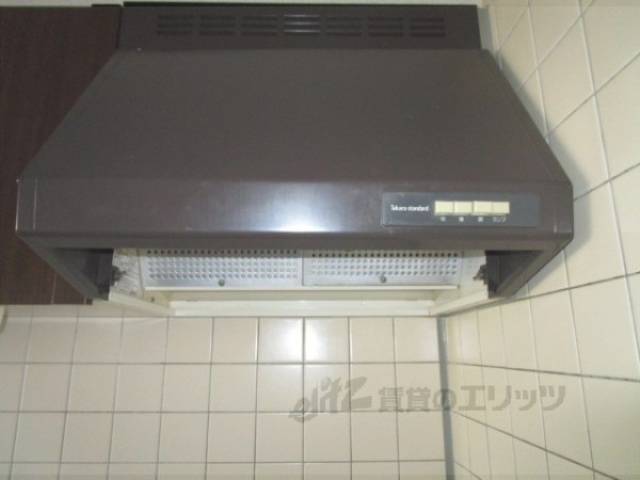 キッチン　換気扇