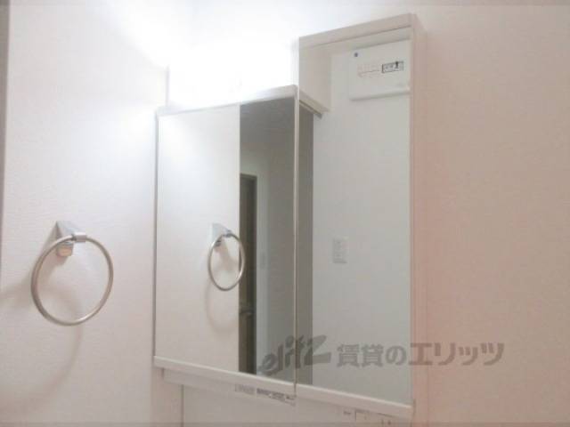 洗面所　収納