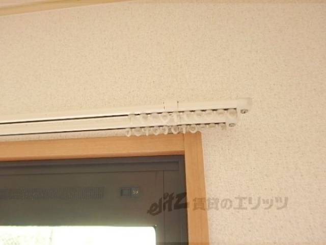 カーテンレール