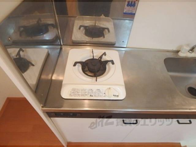 キッチン　コンロ