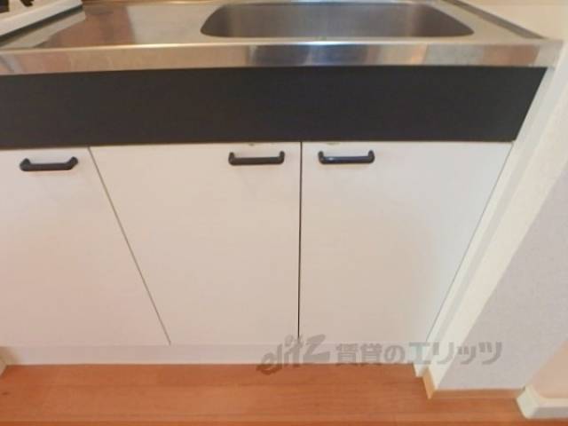 キッチン　収納