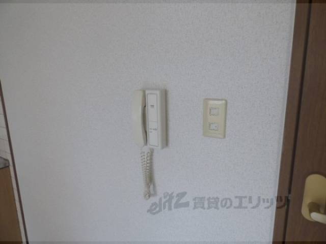 インターホン