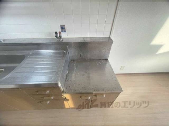 キッチン　コンロ置き場