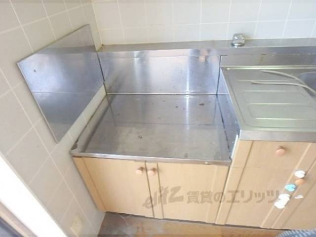 キッチン　コンロ