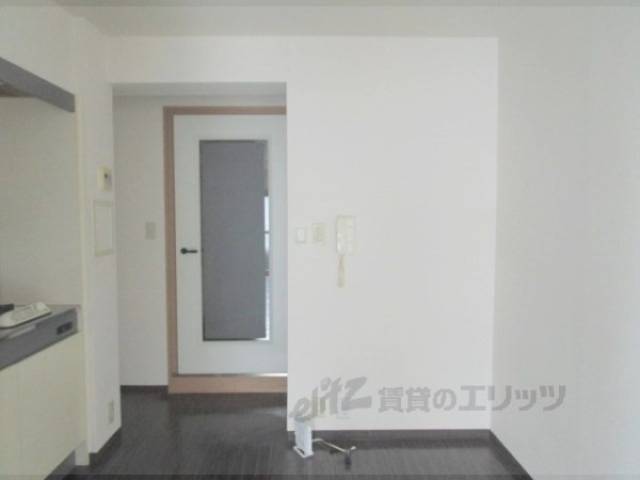 洋室　奥行きあります。