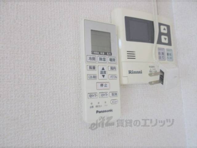 エアコンリモコン