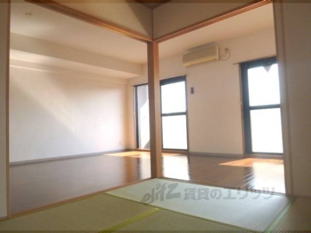 和室　日当たりの良い和室です。