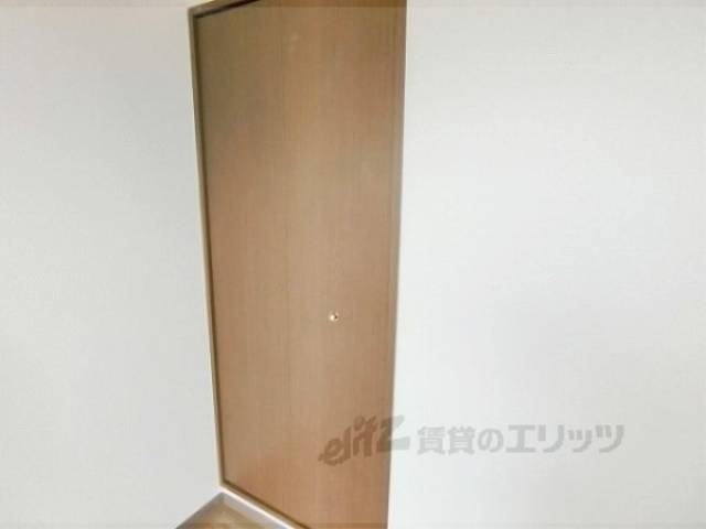 収納　洋室収納