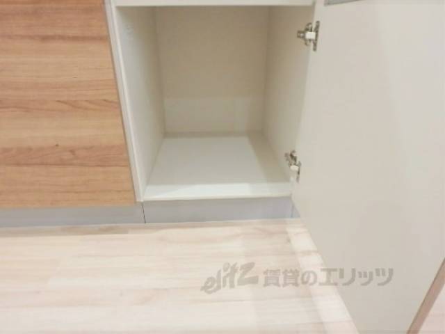 キッチン　下部収納