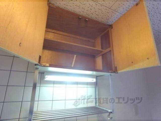 キッチン　収納