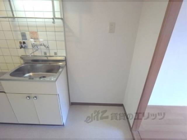 冷蔵庫置場