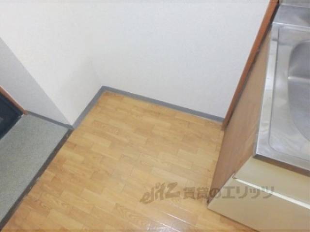 冷蔵庫置場