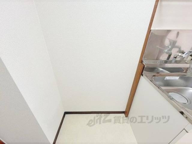 冷蔵庫置き場