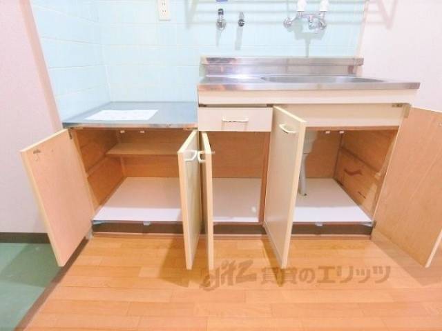 キッチン　下部収納