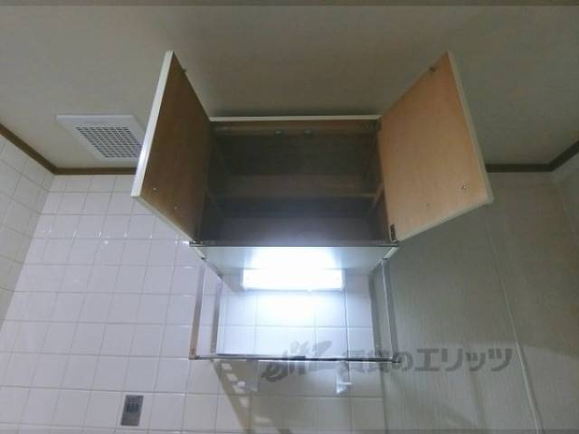 キッチン　収納