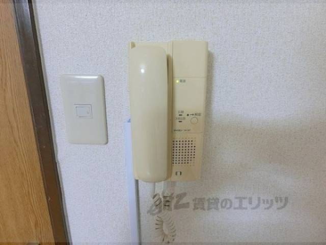 インターホン