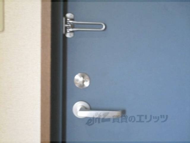 玄関　チェーンロック