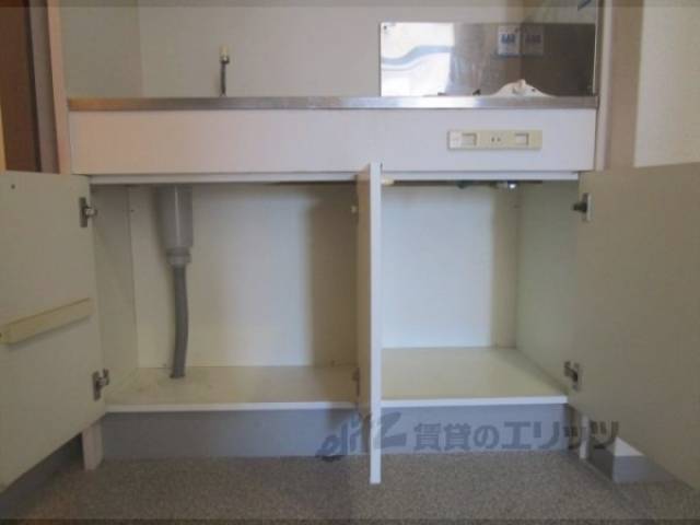 キッチン　下部収納