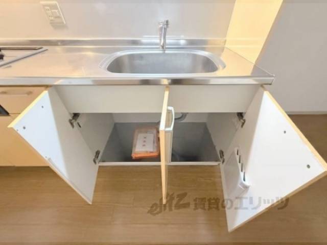 キッチン　下部収納