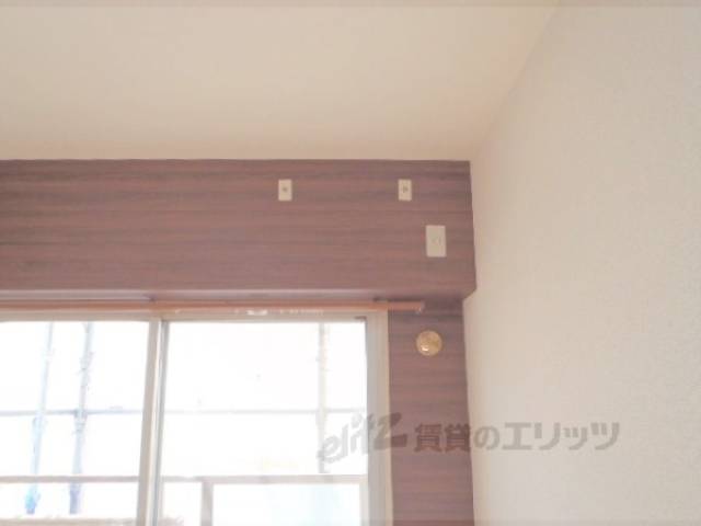 洋室　エアコン設置場