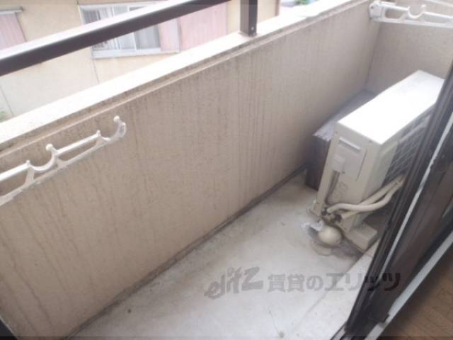 リビング　ベランダ