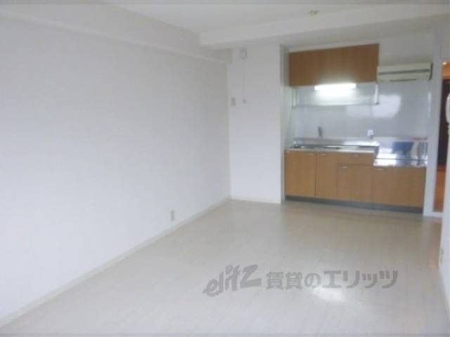 リビング　ダイニング