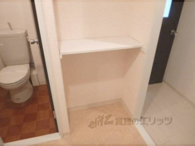 収納　廊下収納